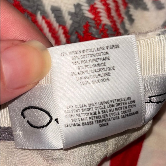 Oscar de la Renta Red and White Checkered Pencil Skirt - Picture 4 of 5